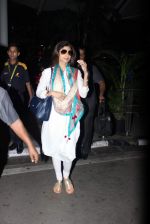 Shilpa Shetty snapped at Mumbai, airport on 20th July 2015